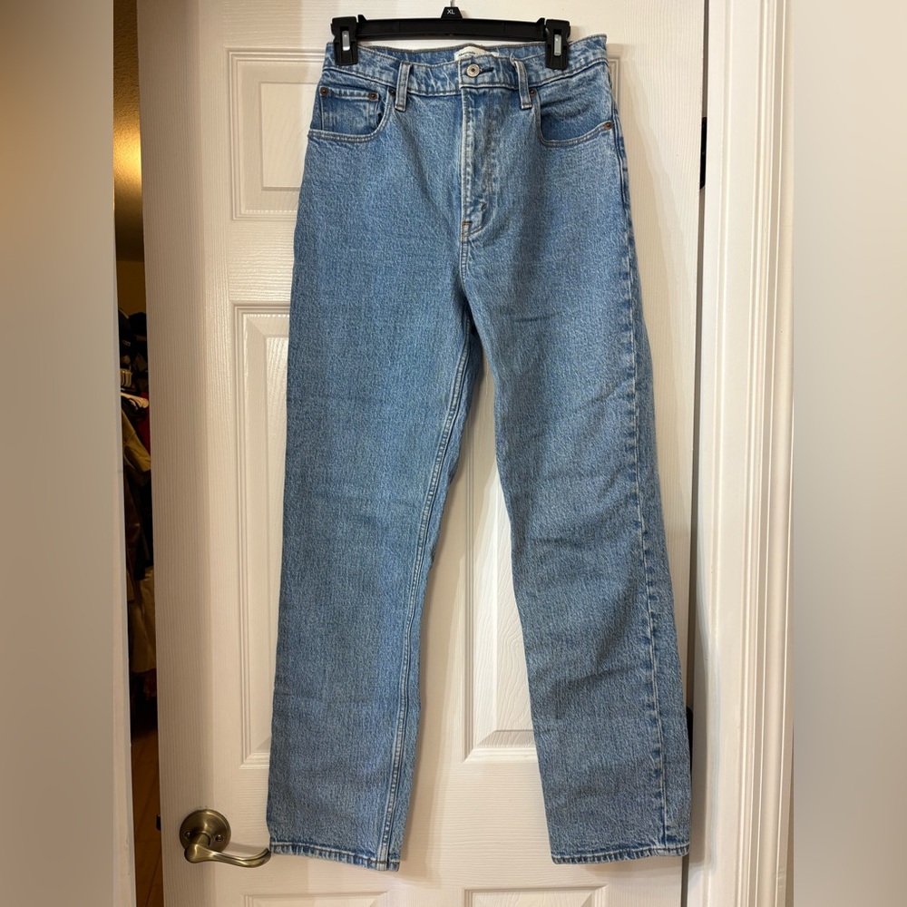Abercrombie & Fitch Medium Blue High-Rise Jeans